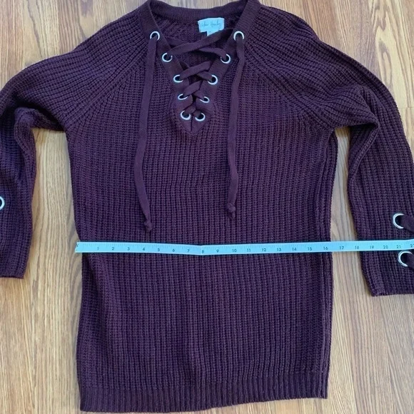URBAN HERITAGE burgundy Lace Up Knit Sweater S - Picture 9 of 13